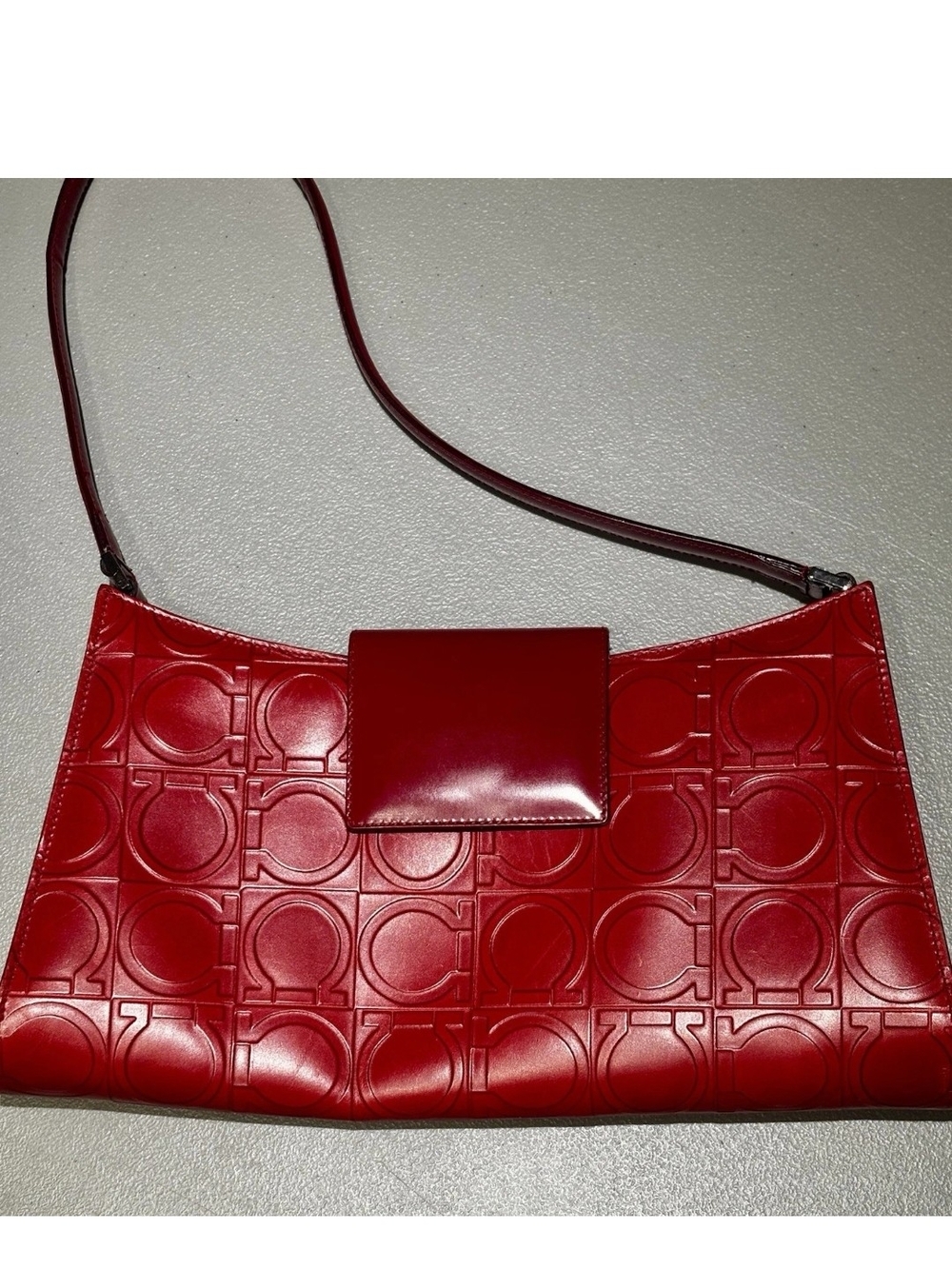 Salvatore Ferragamo Gancini Pattern Leather Shoulder Bag - Picture 10 of 12